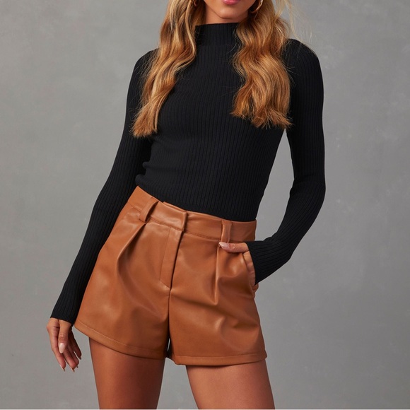 Brown faux leather shorts vici dolls - Picture 1 of 5